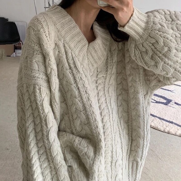 Cable knit sweater khaki beige womens v-neck long sleeve. NEW NWT - Picture 11 of 11